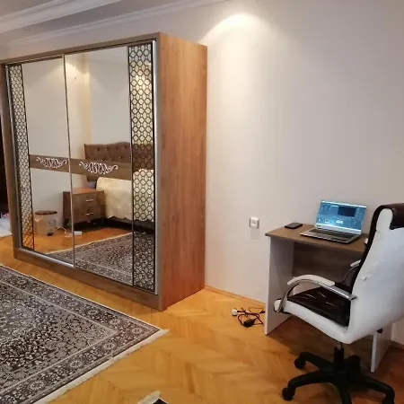 Big Room For Rent * Istambul